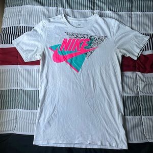 NIKE Shirt (small)